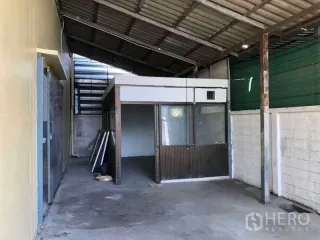 For rent warehouse in Khlong Luang, Pathum Thani