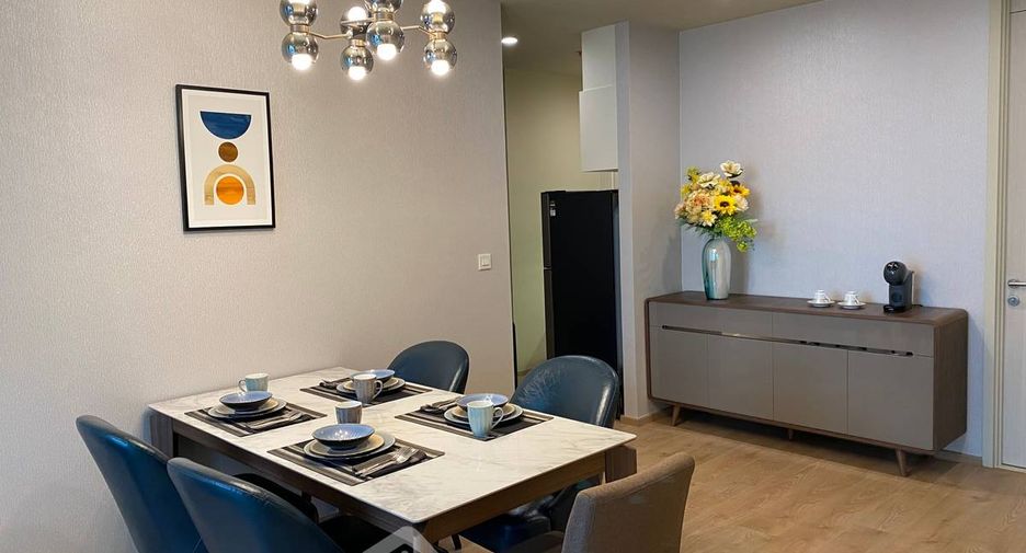 For rent 2 bedrooms condo in Watthana, Bangkok
