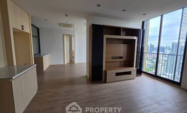 For rent and for sale 2 bedrooms condo in Watthana, Bangkok