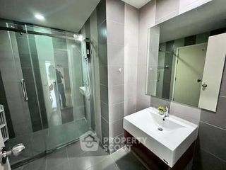 For sale 2 bedrooms condo in Thon Buri, Bangkok
