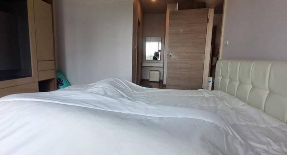 For sale 1 bed condo in Khlong San, Bangkok
