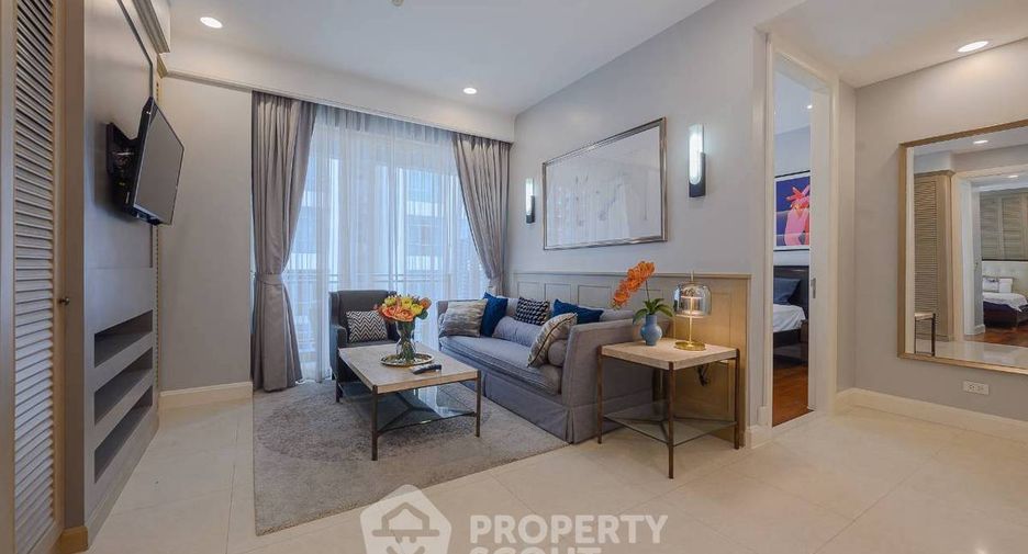 For rent 2 bedrooms condo in Pathum Wan, Bangkok