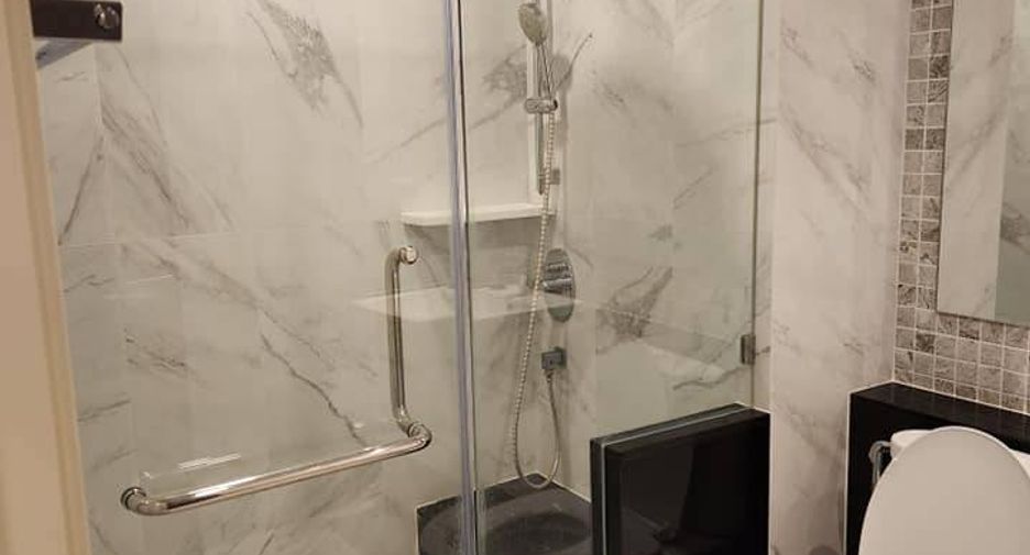 For rent 1 Beds condo in Khlong San, Bangkok