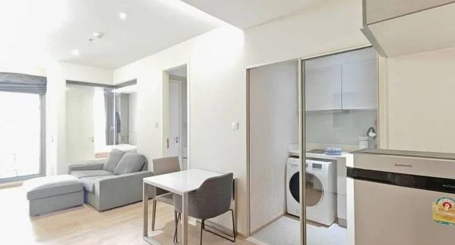 For rent 1 bed condo in Watthana, Bangkok