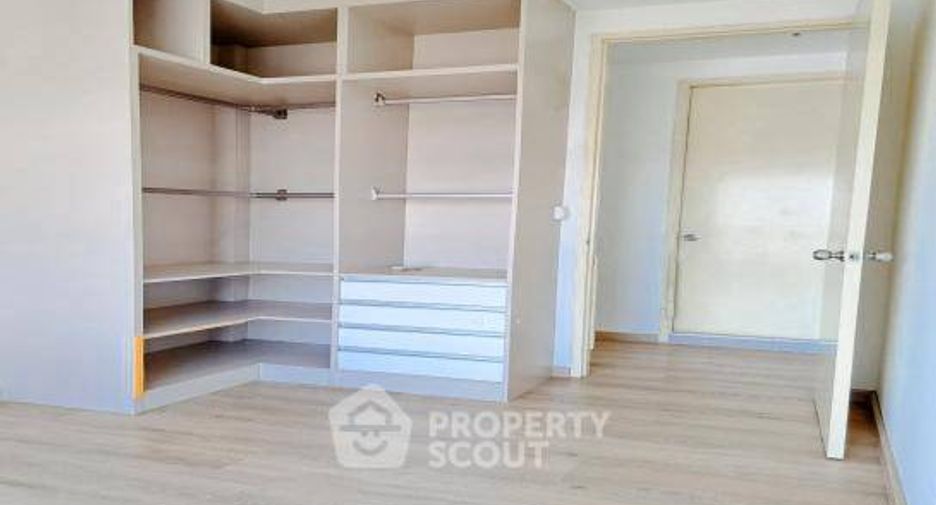Wohnung zum Kauf mit 2 Zimmer in Thon Buri, Bangkok