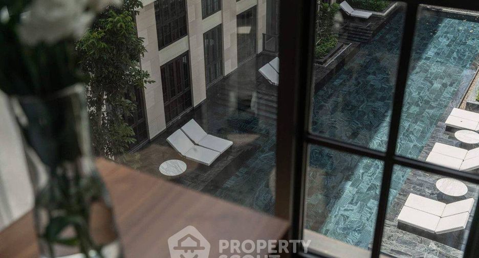 For rent and for sale 2 bedrooms condo in Watthana, Bangkok