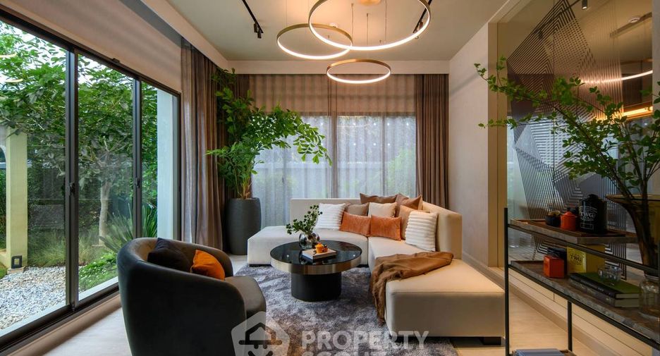 For sale 4 bedrooms house in Bang Khae, Bangkok
