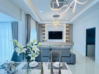 For sale 3 ベッドルーム villa in Bang Lamung, Chonburi