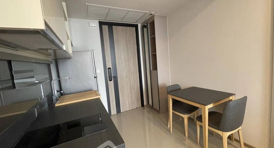 Condo en venta de 1 habitaciones en Khlong Toei, Bangkok