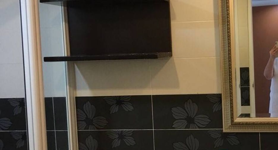 For sale 2 bedrooms condo in Khlong Toei, Bangkok