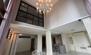 Wohnung zur Miete und zum Kauf mit 2 Zimmer in Khlong Toei, Bangkok