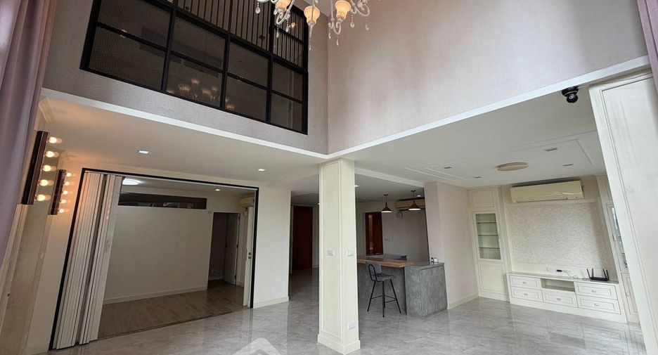 À louer et à vendre 2 chambres condo à Khlong Toei, Bangkok