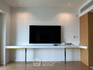 For sale 1 bed condo in Yan Nawa, Bangkok