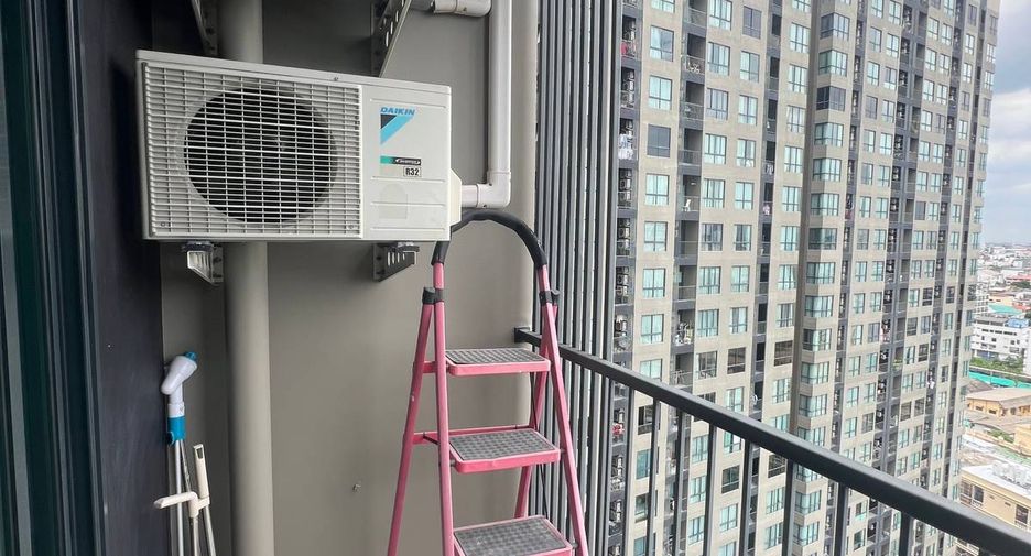 À vendre 1 chambre condo à Bang Na, Bangkok