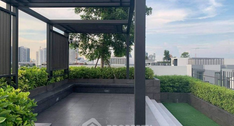 For sale 1 bed condo in Bang Na, Bangkok