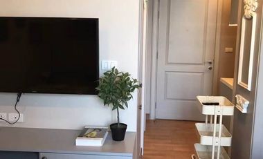 For sale 1 bed condo in Phaya Thai, Bangkok
