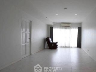For sale 2 bedrooms condo in Yan Nawa, Bangkok