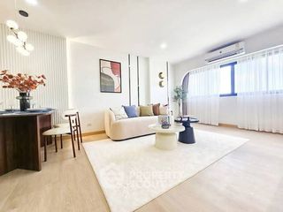 Wohnung zum Kauf mit 2 Zimmer in Phra Khanong, Bangkok