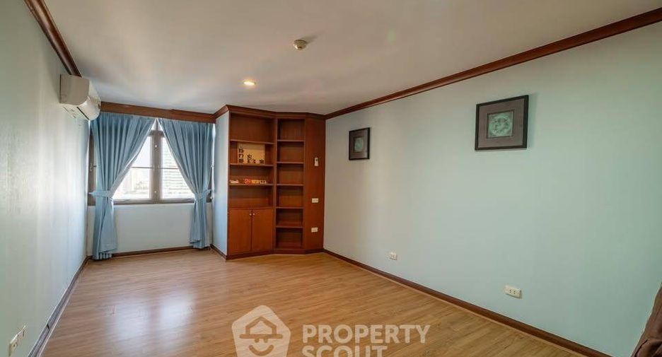 Condo en venta de 3 habitaciones en Watthana, Bangkok