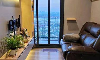 For sale 1 Beds condo in Khlong Toei, Bangkok