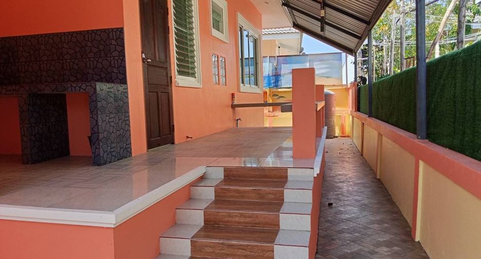 For sale 3 bedrooms villa in Cha Am, Phetchaburi
