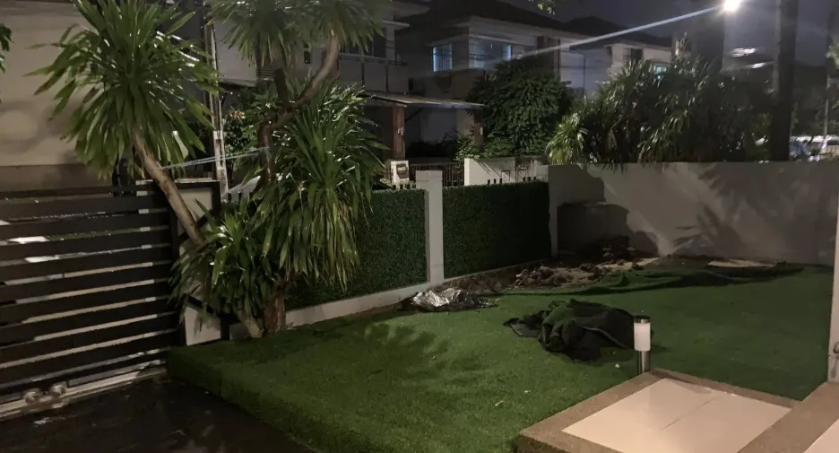 Haus zum Kauf mit 3 Zimmer in Saphan Sung, Bangkok