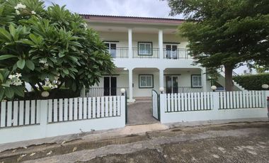 For rent 6 bedrooms villa in Hua Hin, Prachuap Khiri Khan