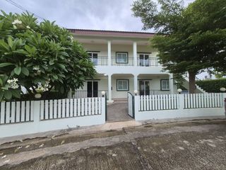 For rent 6 bedrooms villa in Hua Hin, Prachuap Khiri Khan