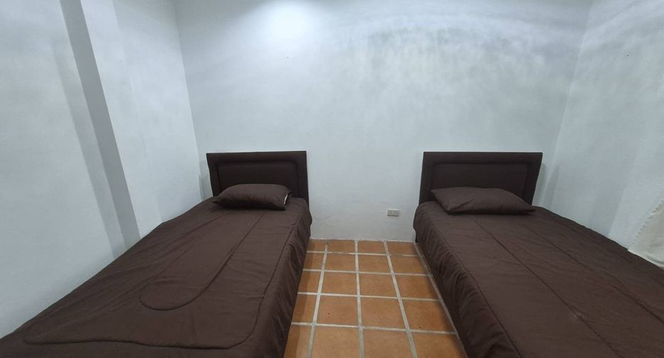 For rent 6 bedrooms villa in Hua Hin, Prachuap Khiri Khan