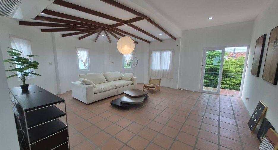 For rent 6 bedrooms villa in Hua Hin, Prachuap Khiri Khan