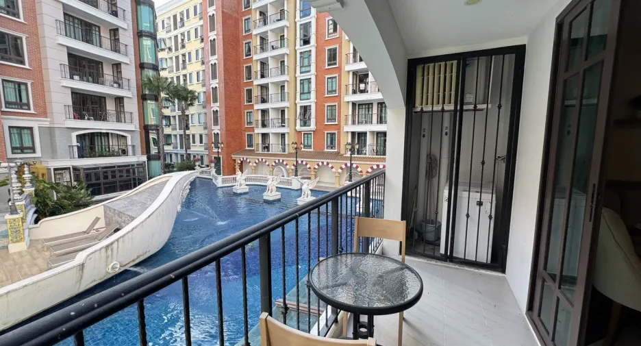 For rent 2 bedrooms condo in Jomtien, Pattaya
