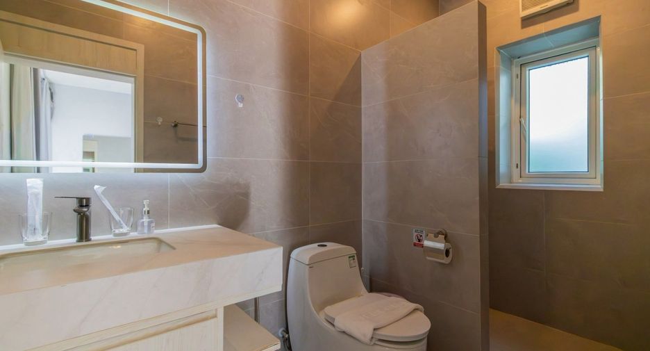 For rent 5 bedrooms villa in Bang Lamung, Chonburi