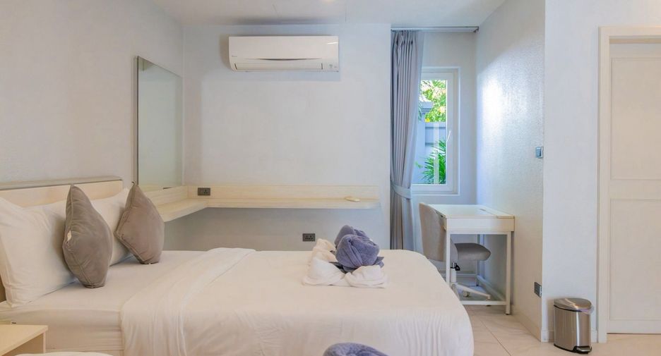 For rent 5 bedrooms villa in Bang Lamung, Chonburi