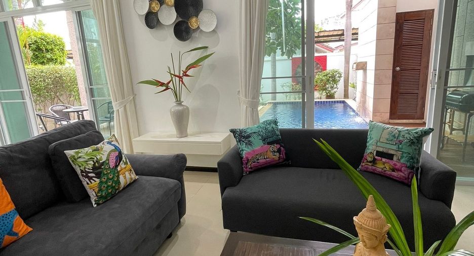 For sale and for rent 3 bedrooms villa in Mueang Phuket, Phuket