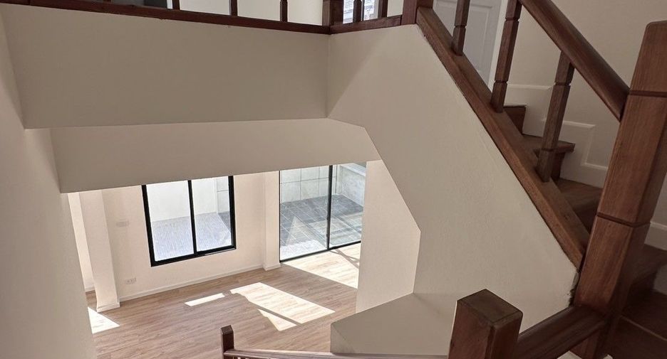 For sale 3 bedrooms house in Mueang Phuket, Phuket