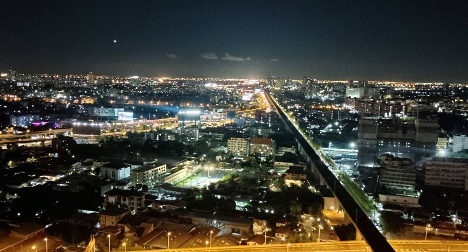 For sale スタジオ condo in Suan Luang, Bangkok