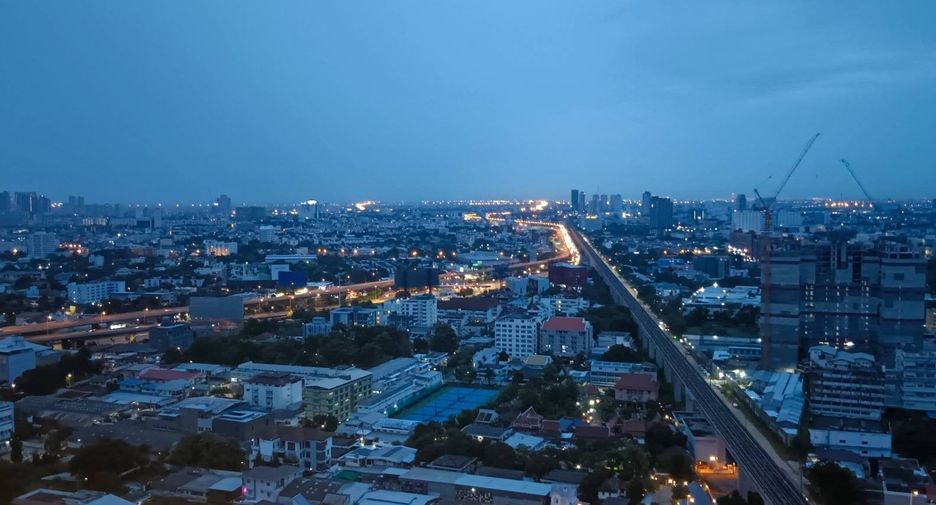 For sale スタジオ condo in Suan Luang, Bangkok
