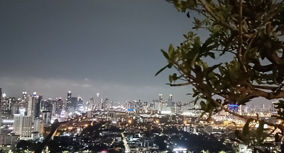 For sale スタジオ condo in Suan Luang, Bangkok