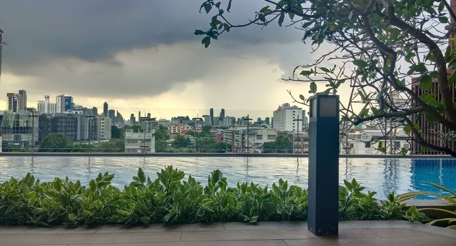 For sale スタジオ condo in Suan Luang, Bangkok