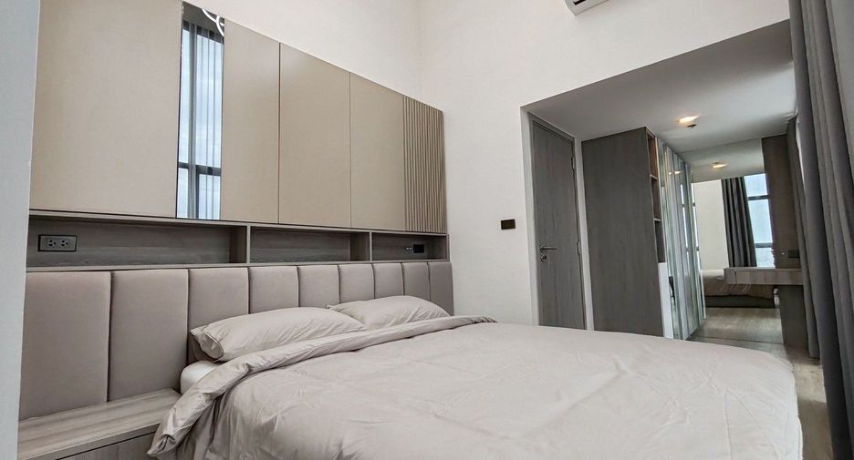 For rent 2 bedrooms condo in Bang Phlat, Bangkok