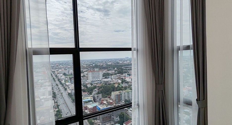For rent 2 bedrooms condo in Bang Phlat, Bangkok