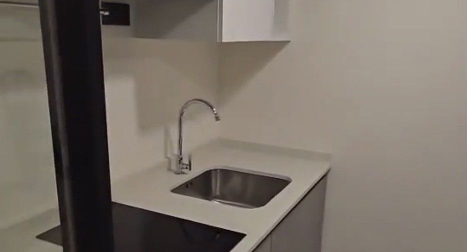For rent 2 bedrooms condo in Bang Phlat, Bangkok
