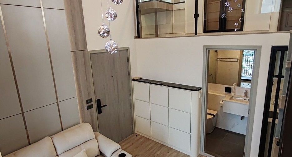For rent 2 bedrooms condo in Bang Phlat, Bangkok