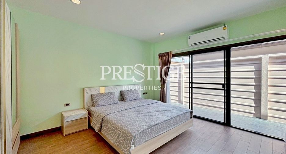 Casa en alquiler de 3 habitaciones en Huay Yai, Pattaya