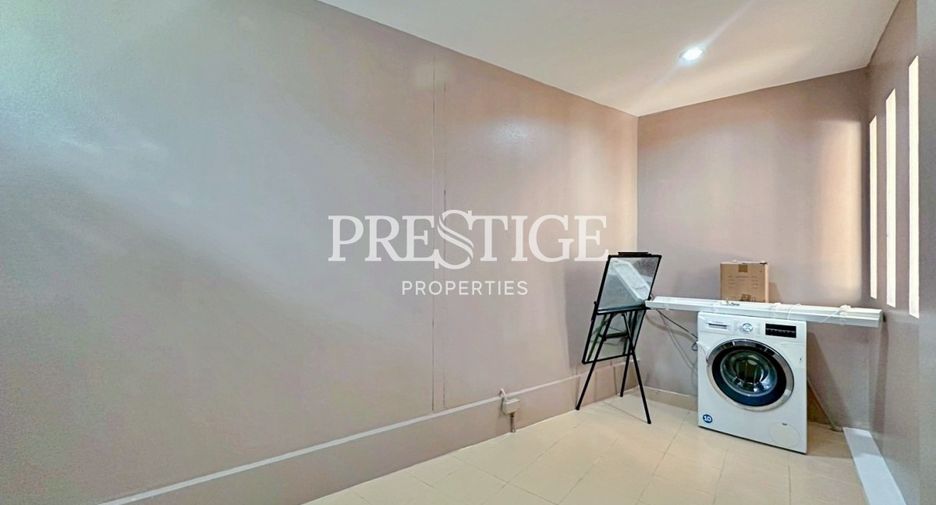 Casa en alquiler de 3 habitaciones en Huay Yai, Pattaya