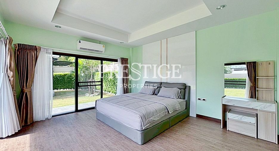 Casa en alquiler de 3 habitaciones en Huay Yai, Pattaya