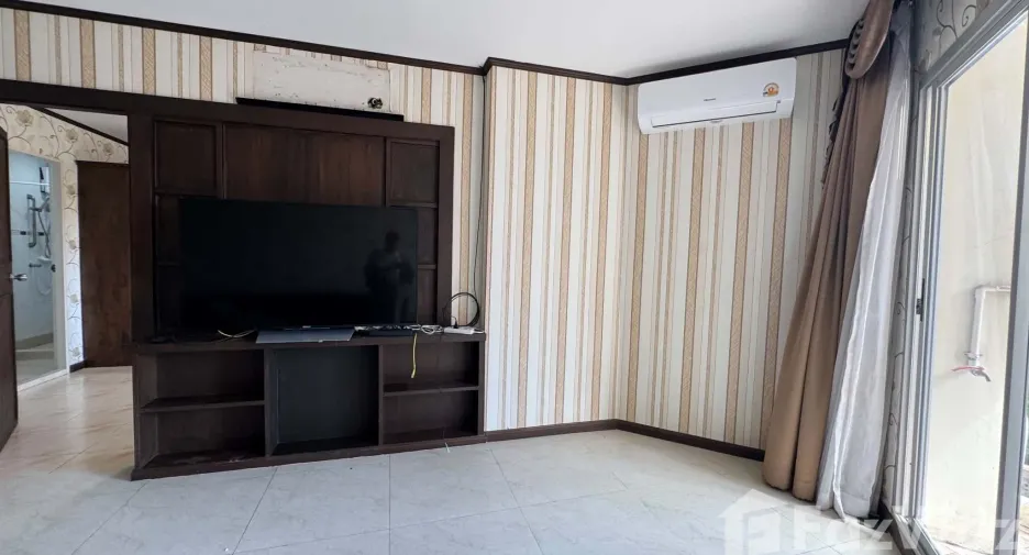 Wohnung zum Kauf mit 1 Zimmer in Bang Lamung, Chonburi