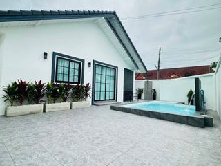 À vendre 3 chambres villa à Bang Lamung, Chonburi