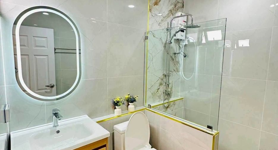 À vendre 3 chambres villa à Bang Lamung, Chonburi