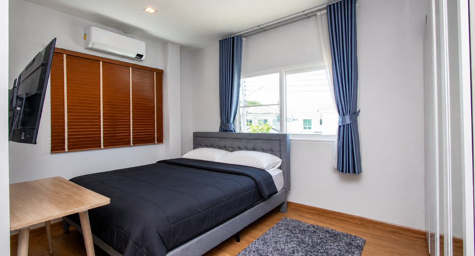 For sale 5 bedrooms house in Doi Saket, Chiang Mai
